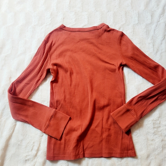 Vis a Vis | Ribbed Top - Picture 4 of 4